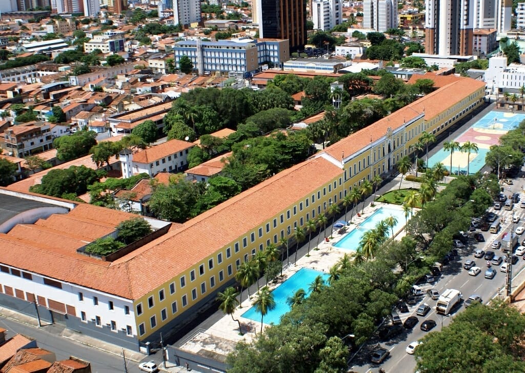 Vista aérea do Colégio Militar de Fortaleza