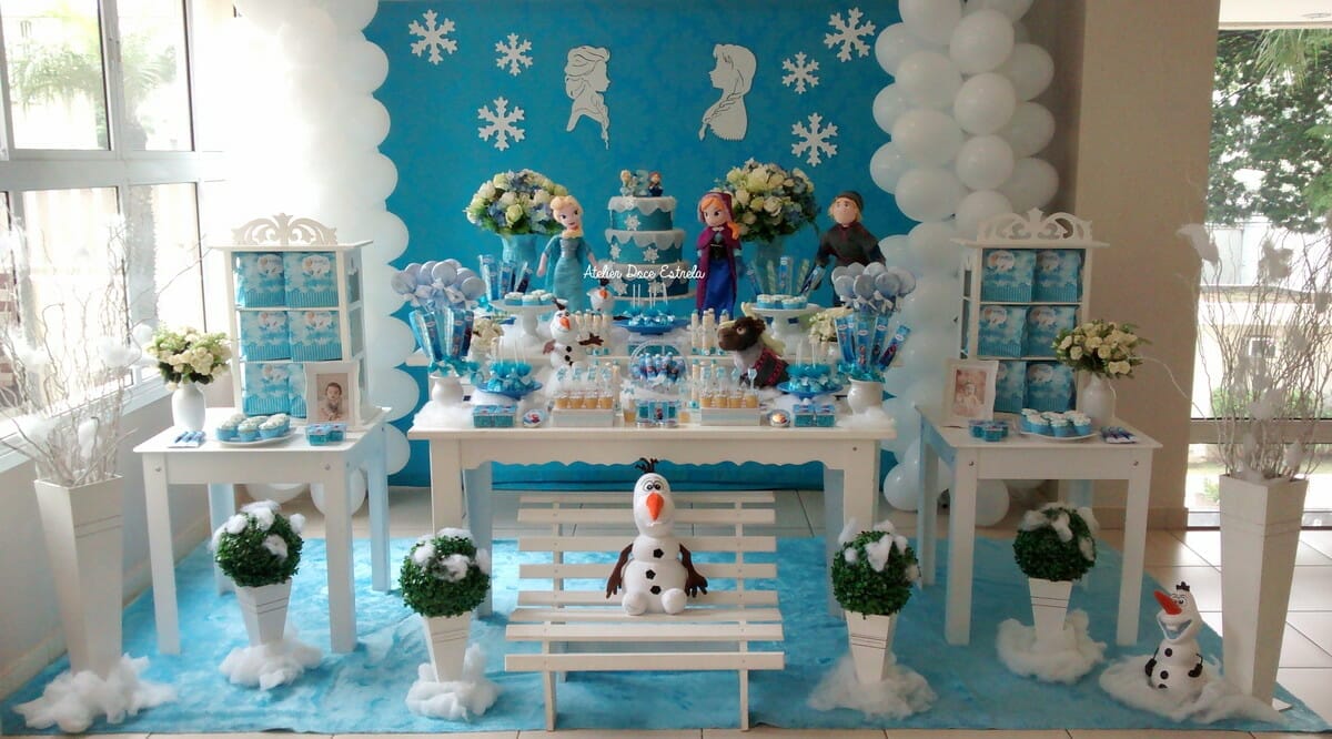 Decoração de festa infantil da Frozen